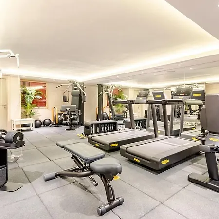 Βίλα Stylish Beachfront With Pool Gym Sauna Seaview