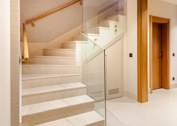 Вилла Stylish Beachfront With Pool Gym Sauna Seaview Бодрум