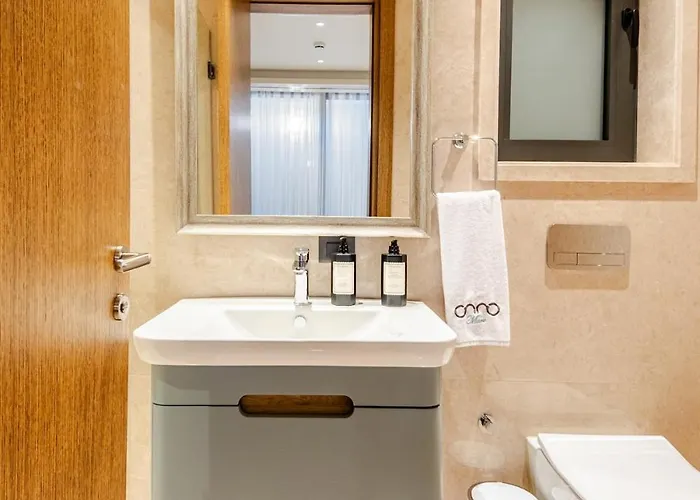 וילה Stylish Beachfront With Pool Gym Sauna Seaview *